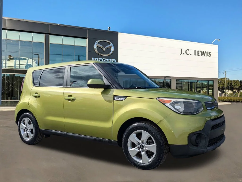 Certified Used 2019 Alien II Kia Base image 1