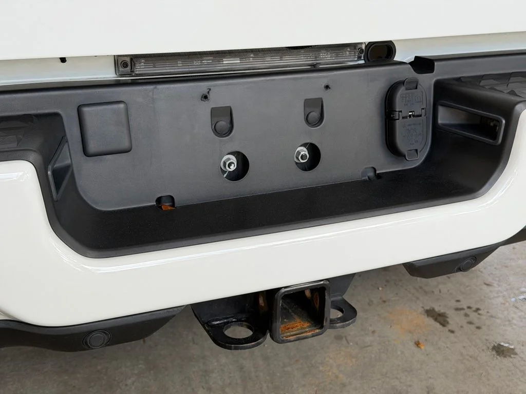 Used 2025 White Ram Laramie image 22