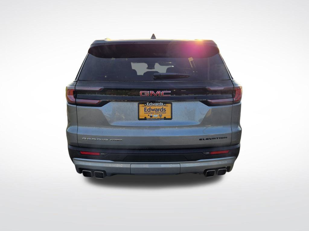 Used 2025 Silver GMC Elevation image 4