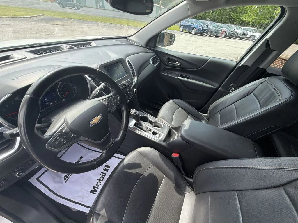 Used 2020 White Chevrolet LT image 20