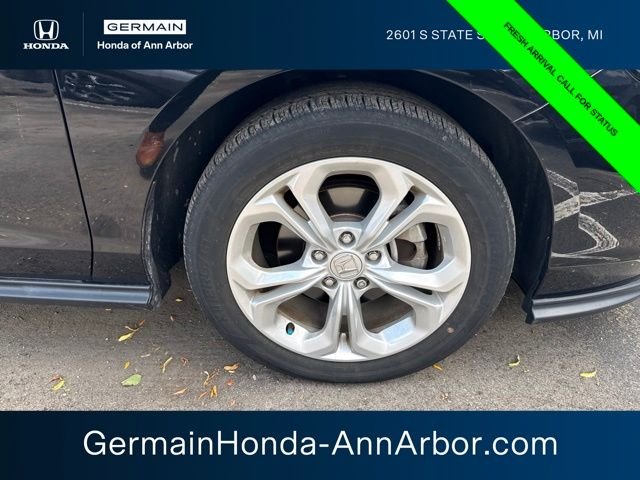 Certified Used 2024 Crystal Black Pearl Honda LX image 12