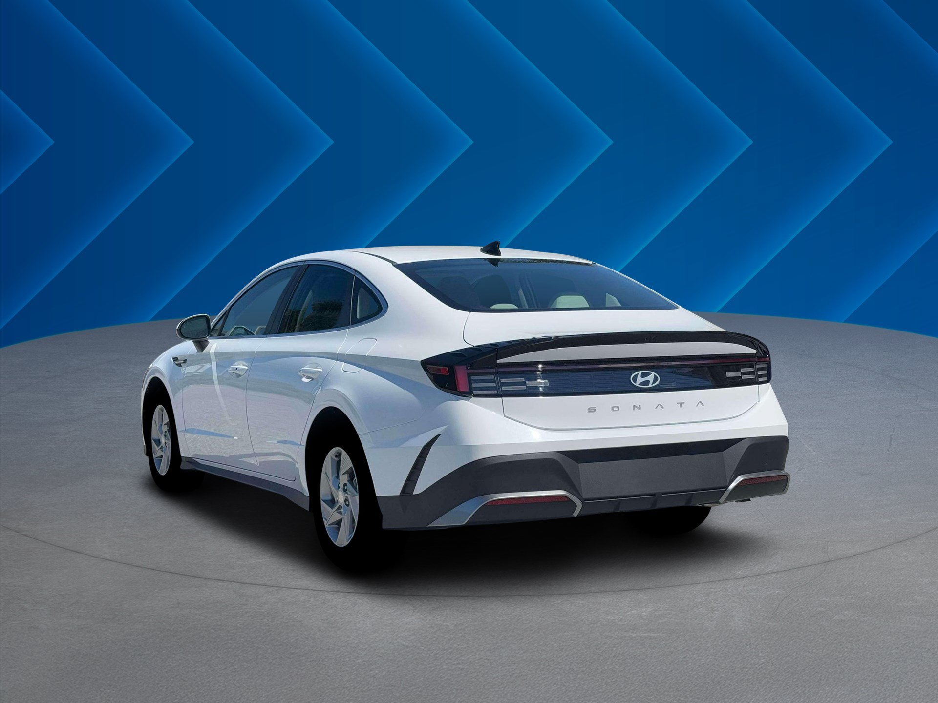 New 2026 Serenity White Hyundai SE image 5