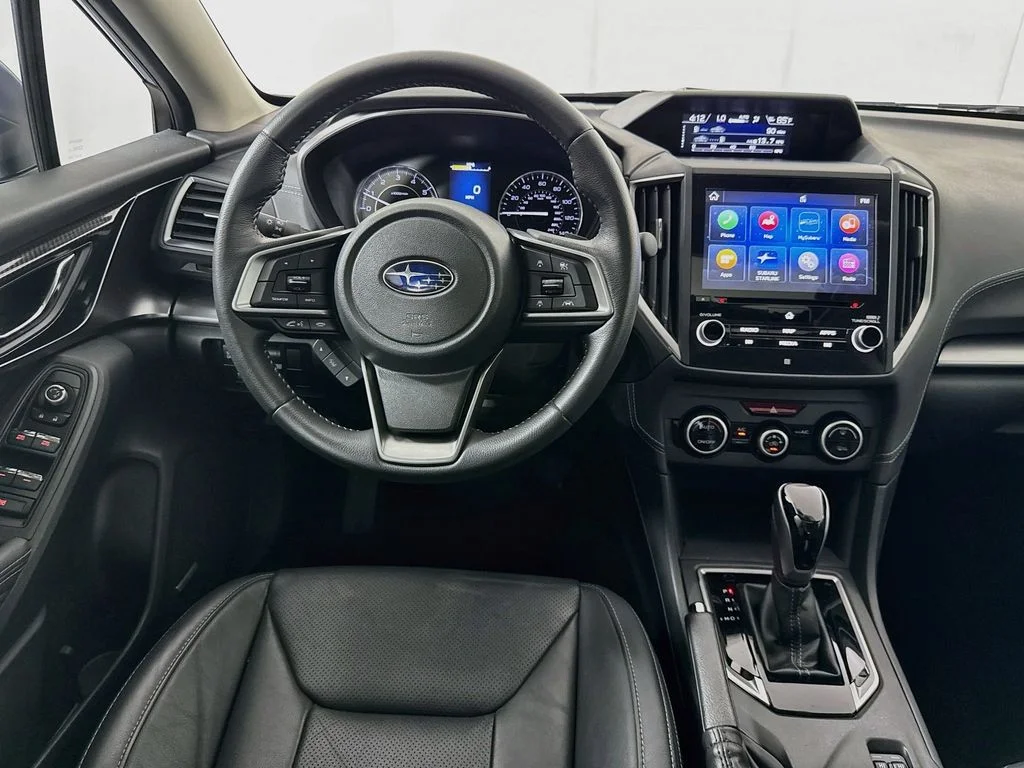 Used 2019 Blue Subaru 2.0i Limited image 28