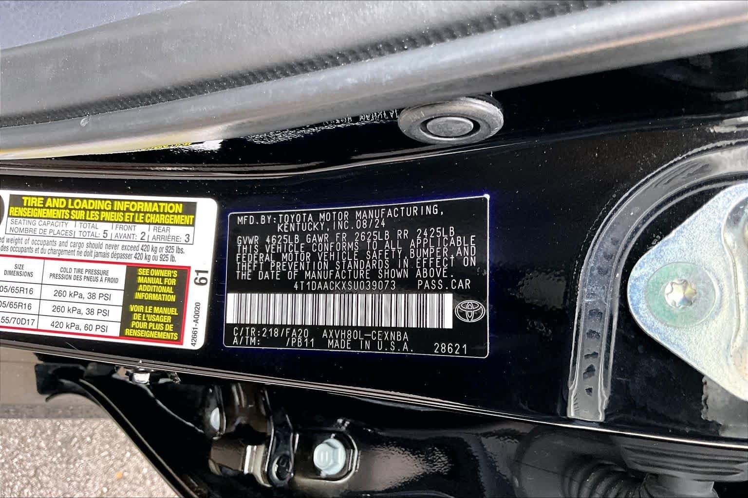 Used 2025 Midnight Black Metallic Toyota LE image 63