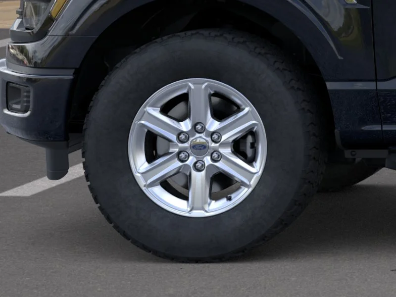 New 2026 Agate Black Metallic Ford XLT image 19