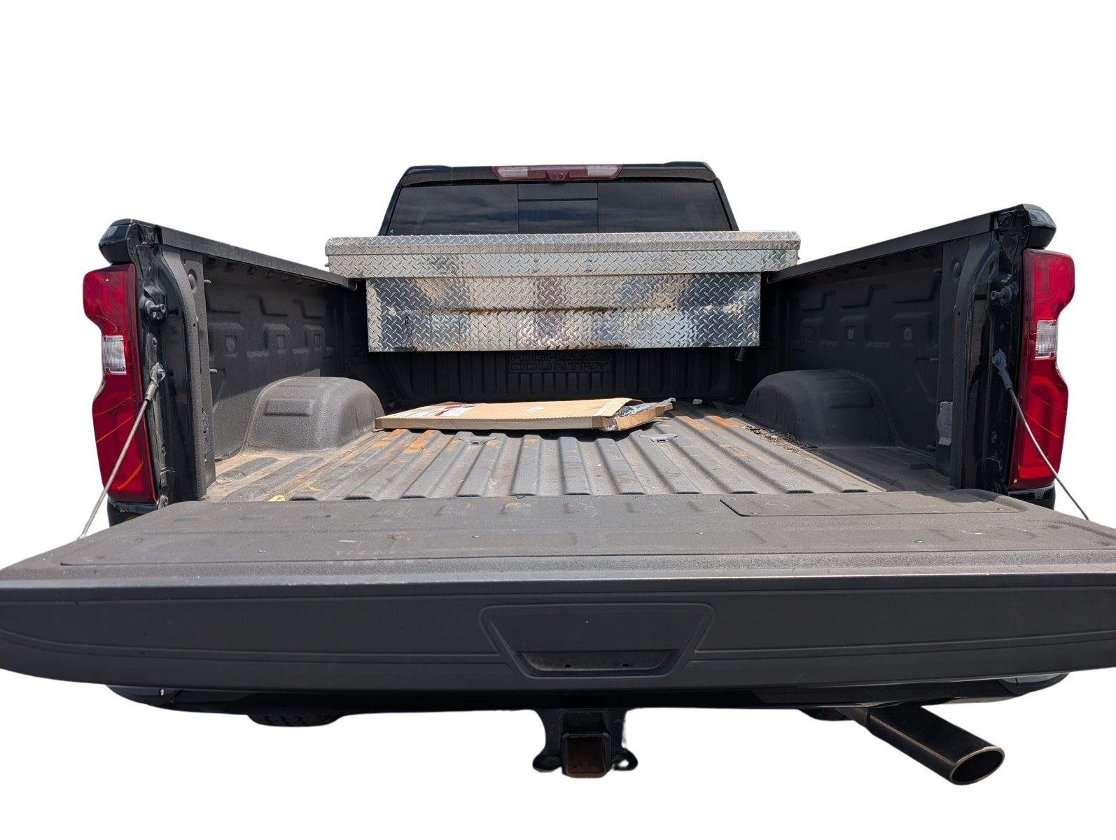 Used 2024 Black Chevrolet High Country image 40