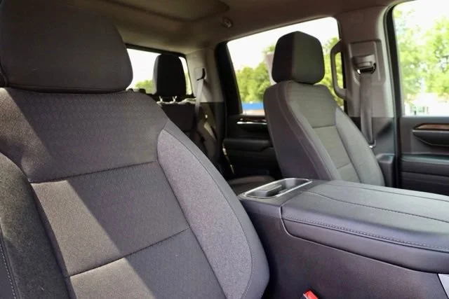 Used 2024 Sterling Gray Metallic Chevrolet LT image 35