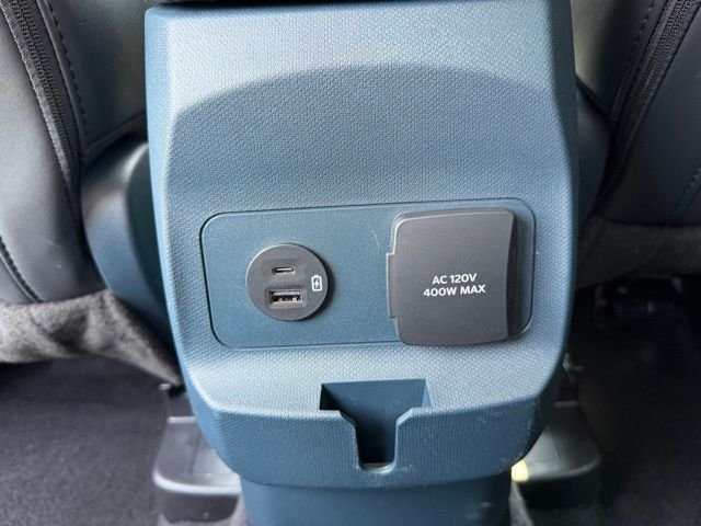 Certified Used 2023 Avalanche Ford Lariat image 23