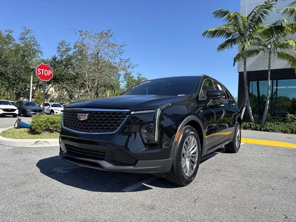 Used 2024 Stellar Black Metallic Cadillac Premium Luxury image 31