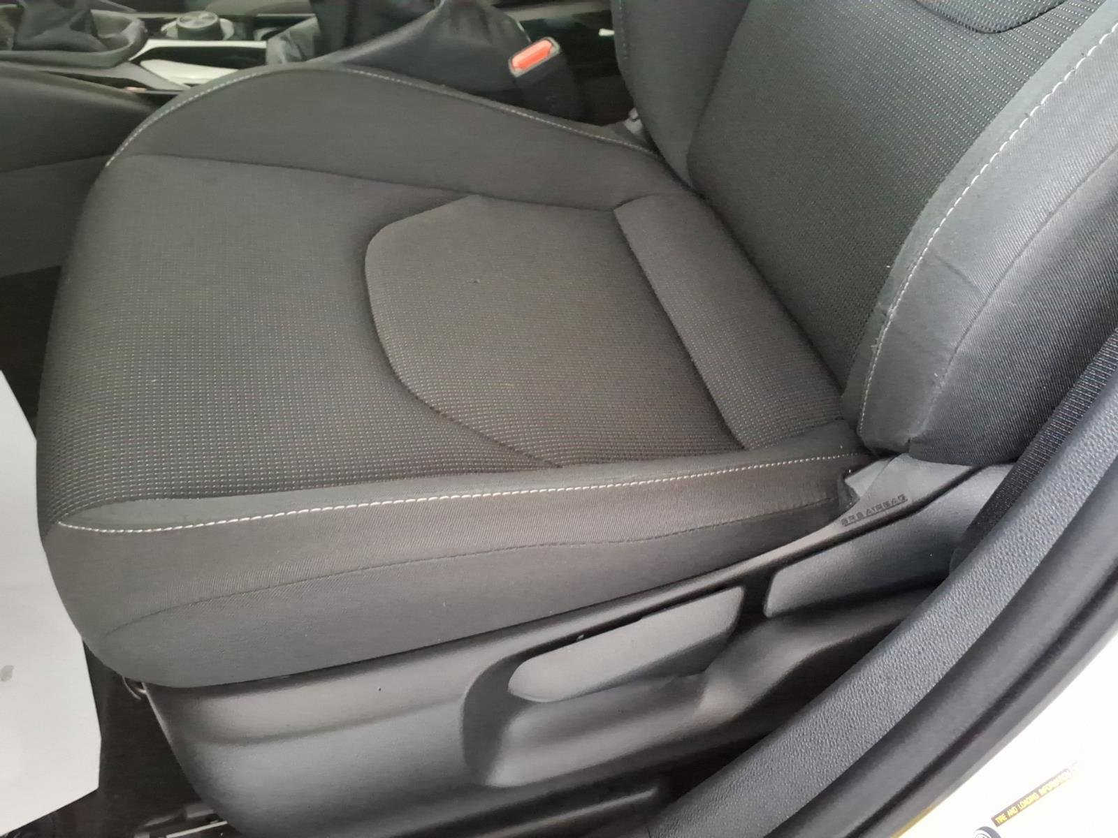 2025 Toyota GR Corolla Core - Photo 16