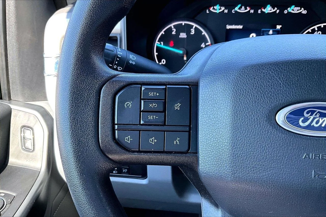 Used 2023 White Ford XLT image 26