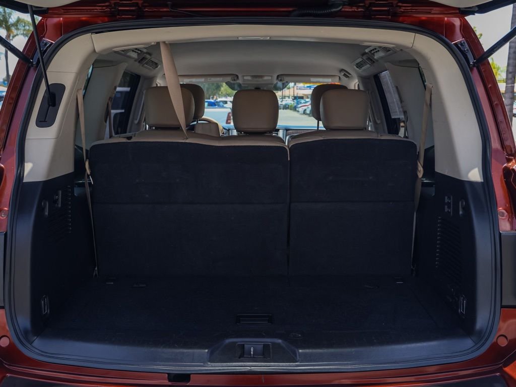 Used 2018 Brown Nissan SL image 14