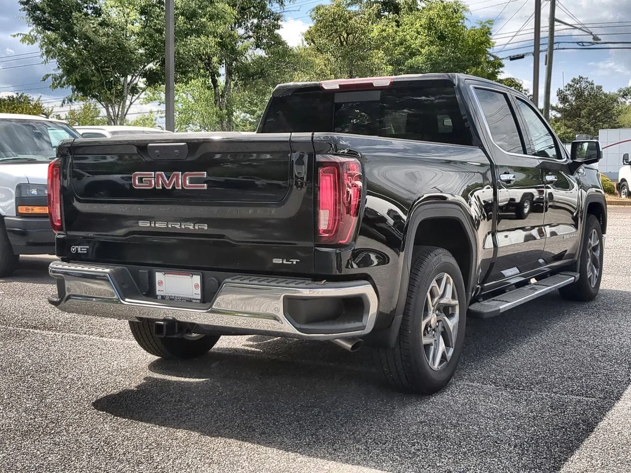 New 2026 Onyx Black GMC SLT image 8