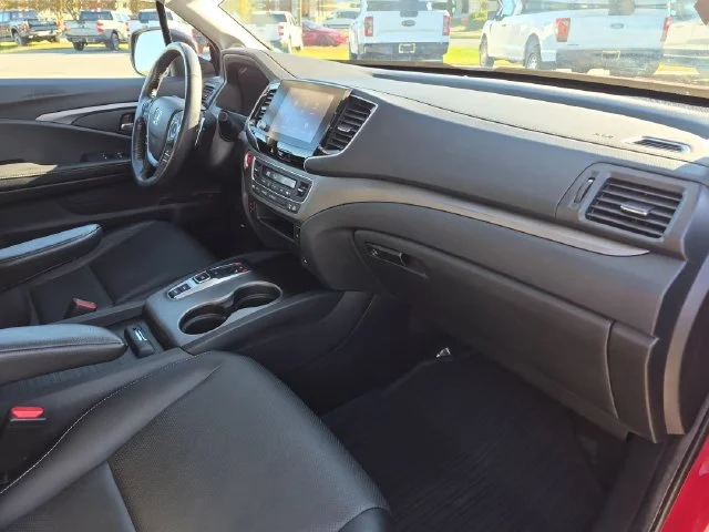 Used 2023 Red Honda RTL image 34