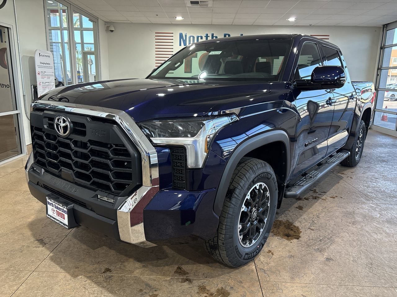 2026 Toyota Tundra SR5 - Photo 6
