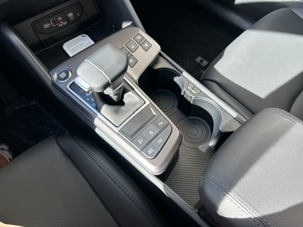 New 2026 Glacial White Pearl Kia SX Prestige image 24