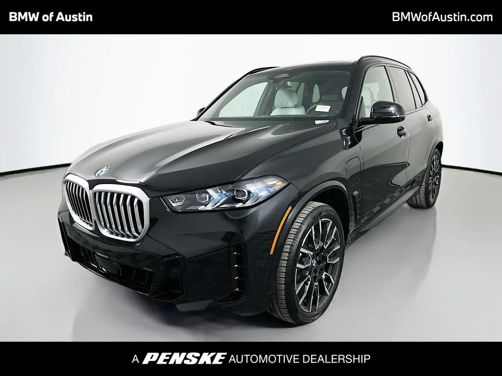 2026 BMW X5 xDrive50e's photo