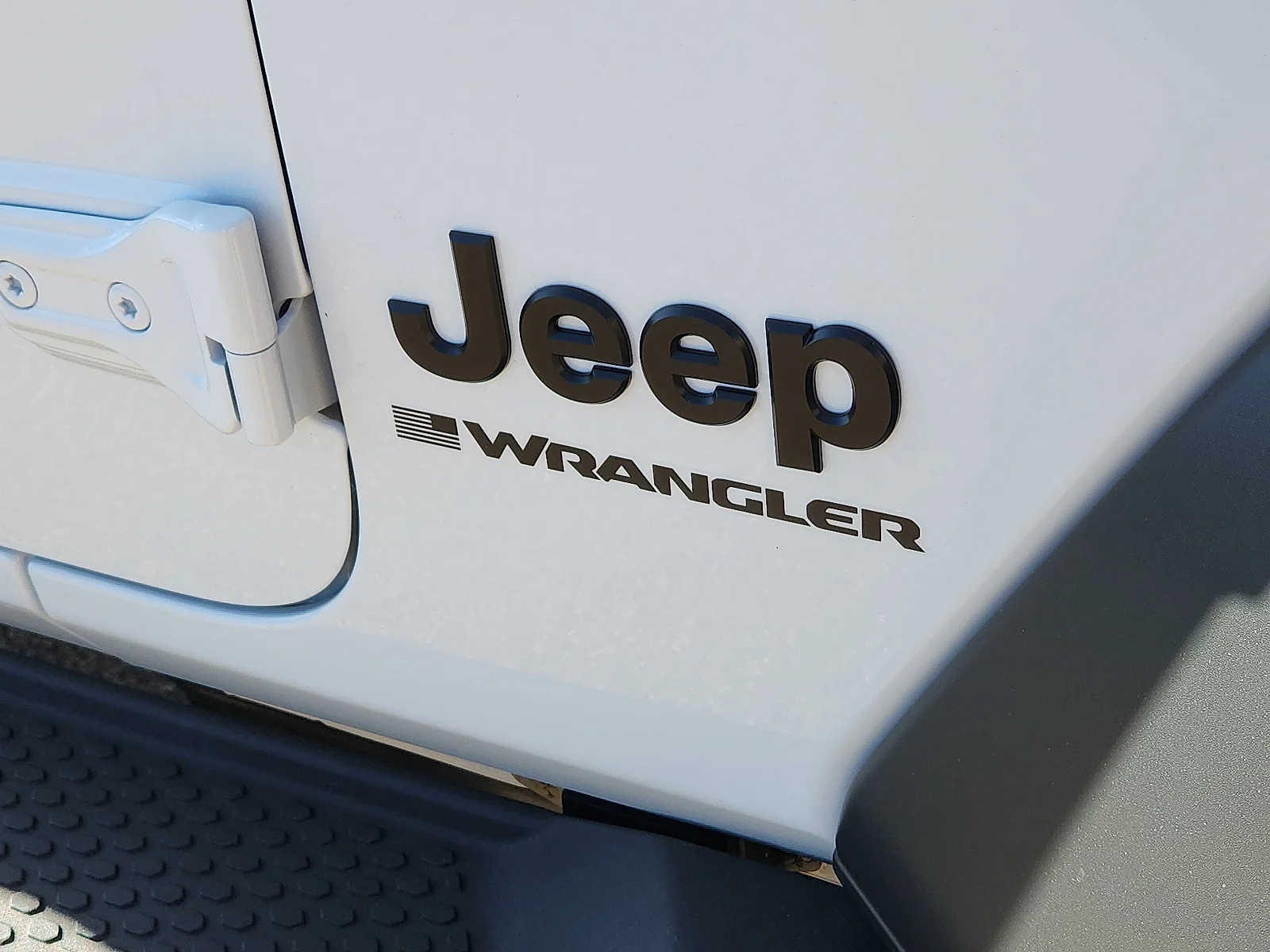 New 2026 PW7 Bright Whit Jeep 4-DOOR SPORT S image 8