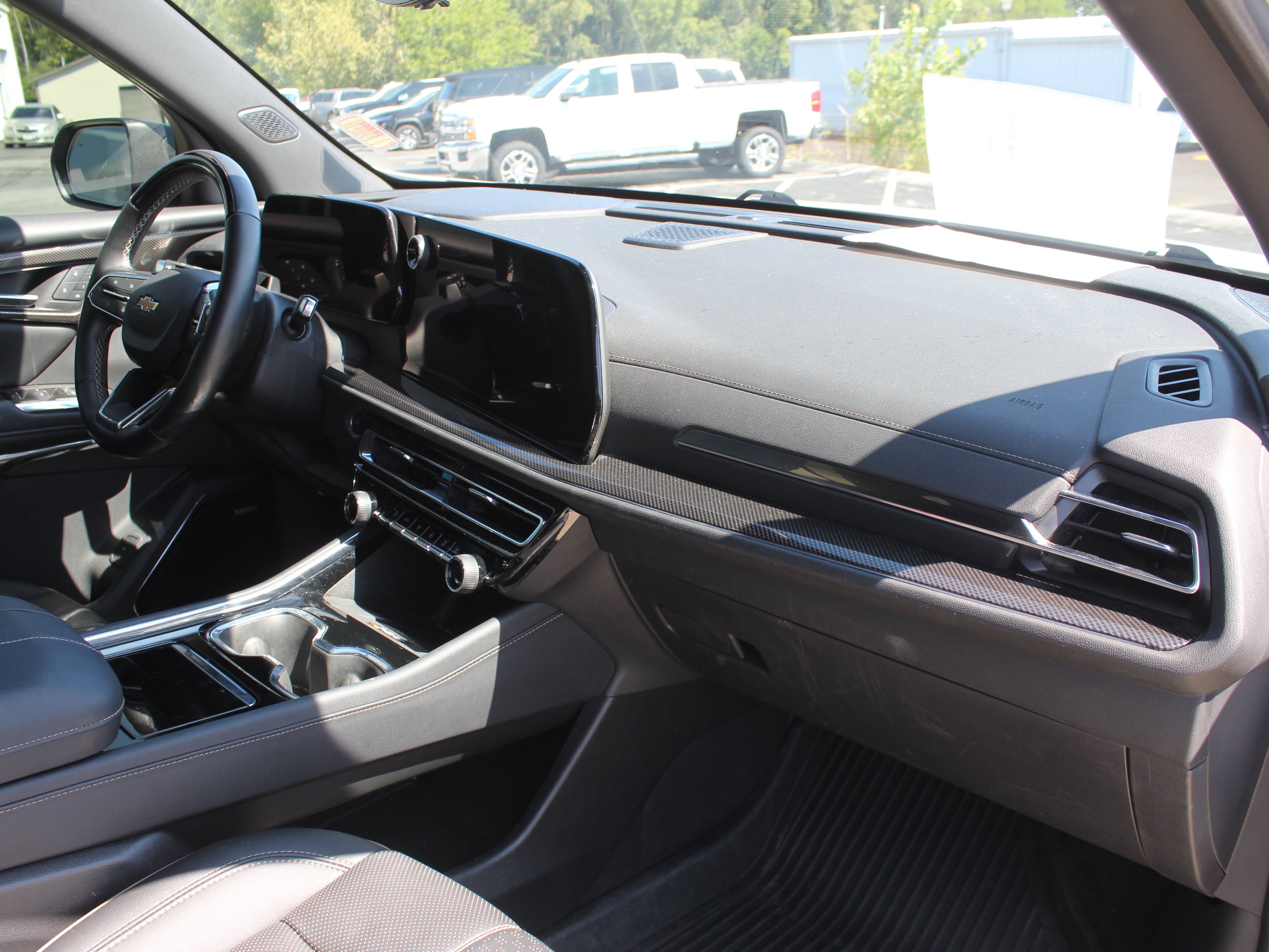 2025 Chevrolet Traverse High Country - Photo 31