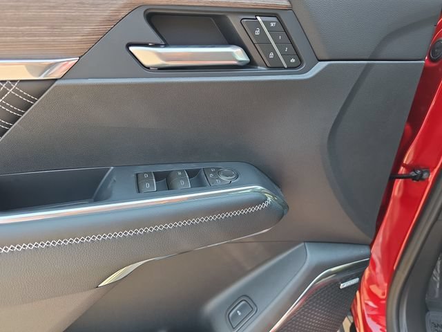 2026 GMC Acadia Denali - Photo 25