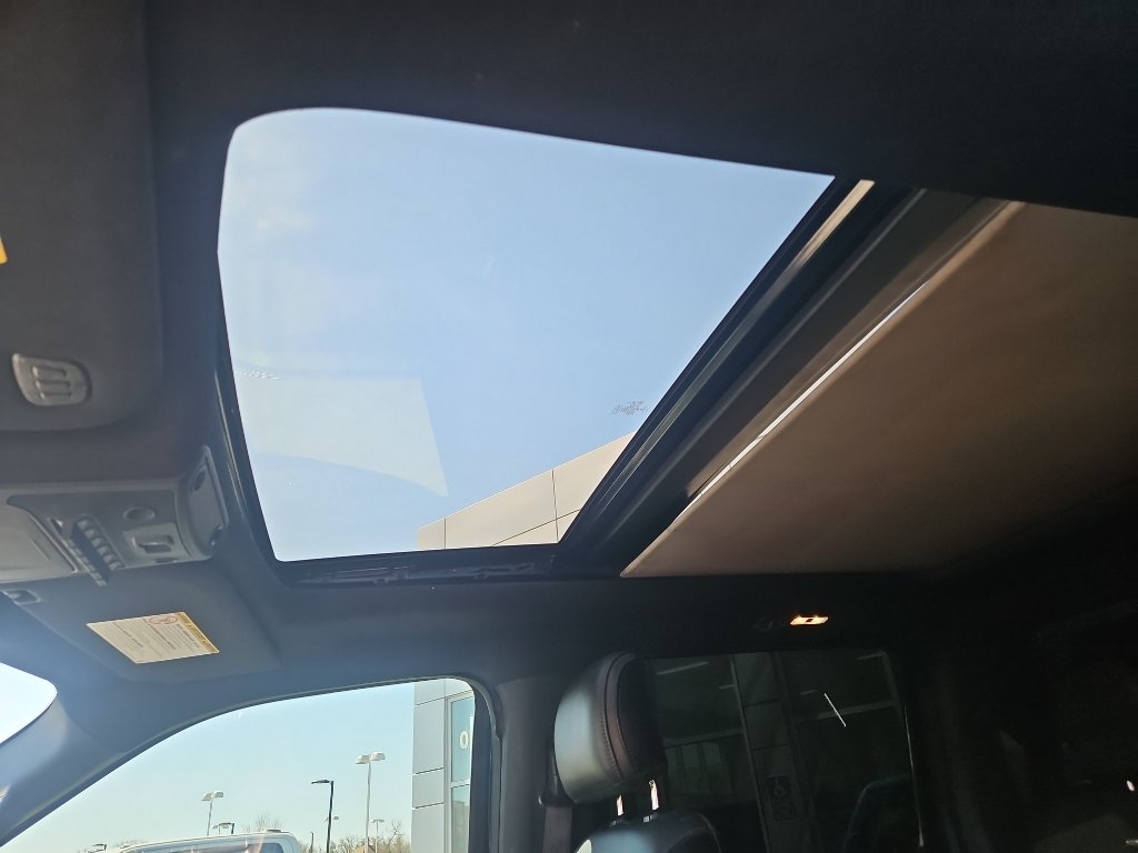 Used 2017 Shadow Black Ford Platinum image 30