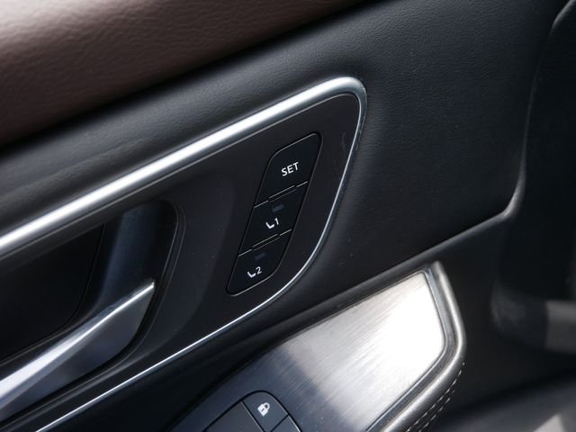 Used 2021 Black Nissan SL image 15