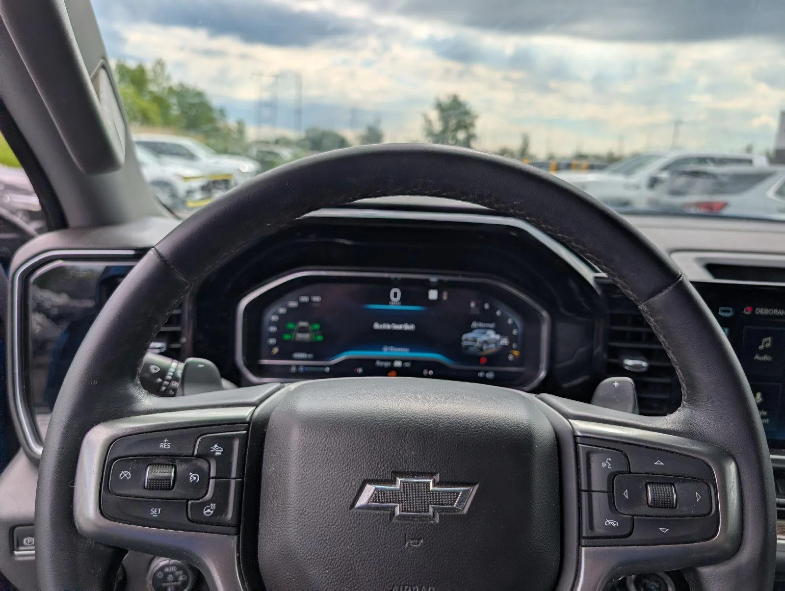 Used 2022  Chevrolet  image 15