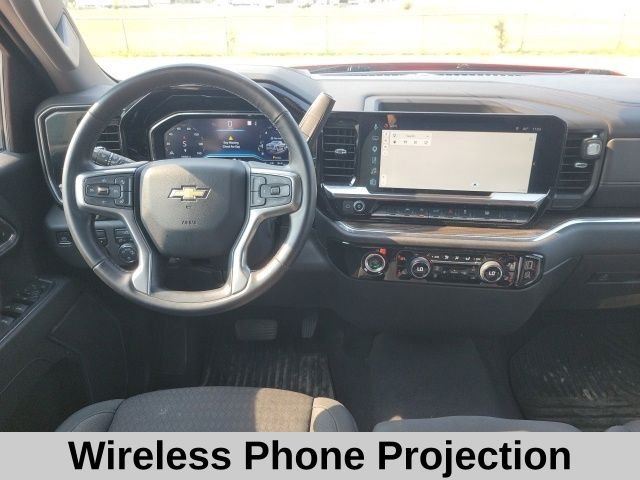 Used 2023 Red Chevrolet LT image 4