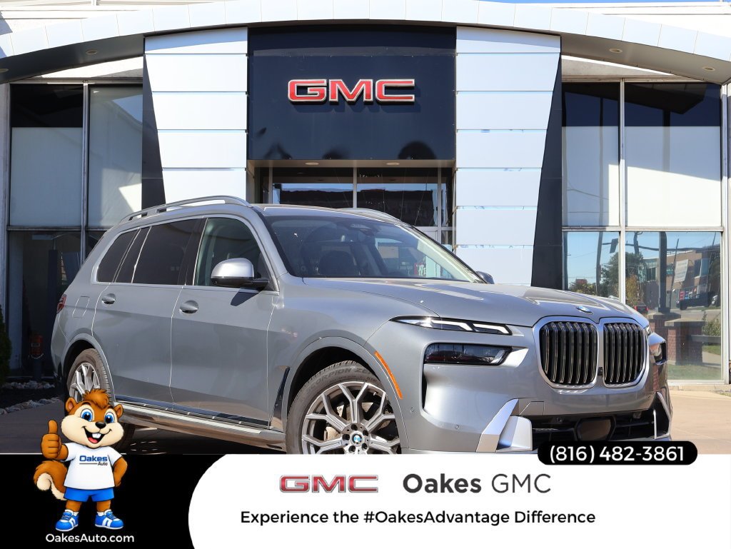 2025 BMW X7