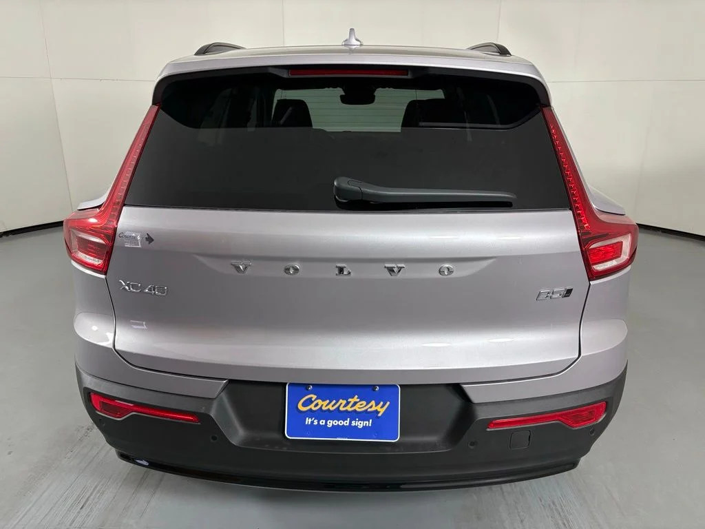 New 2026 Aurora Blue Volvo Core image 7