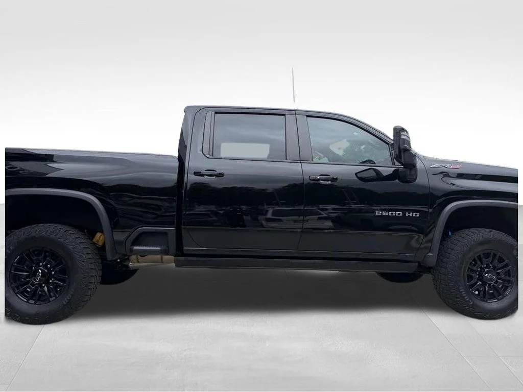 Used 2024 Black Chevrolet ZR2 image 2
