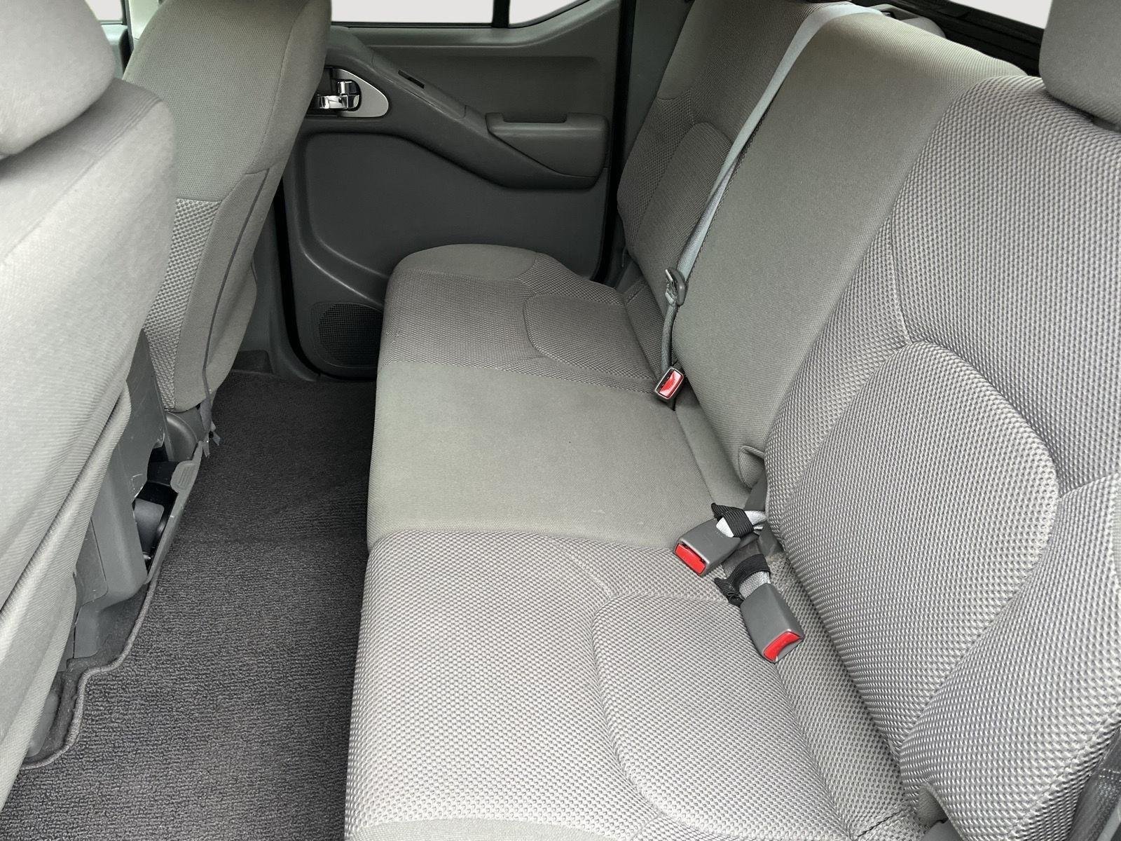 Used 2020 Magnetic Black Pearl Nissan SV image 13
