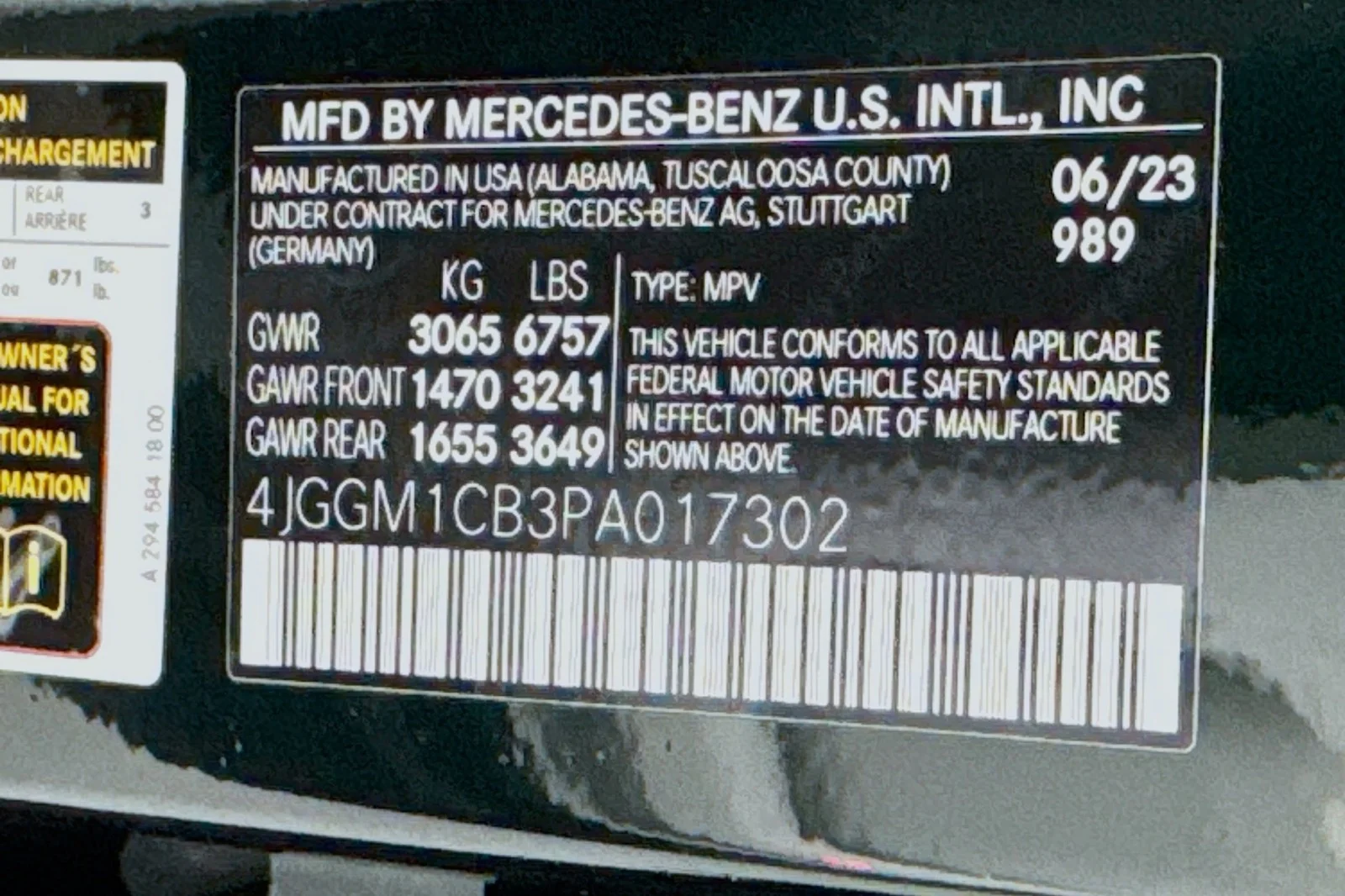 Certified Used 2023 Emerald Green Metallic Mercedes-Benz EQE 350 image 24