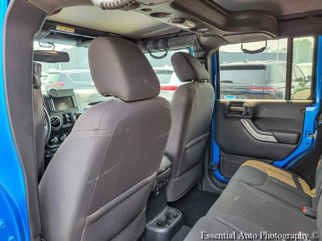 Used 2016 Blue Jeep Unlimited Sport image 11