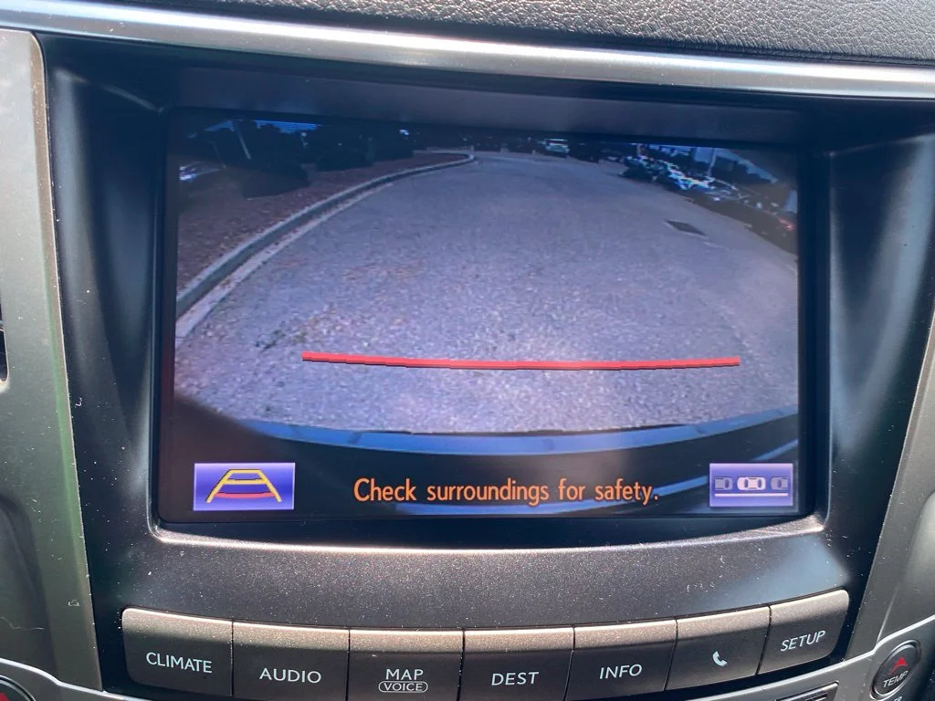 Used 2014 Black Lexus 570 image 26