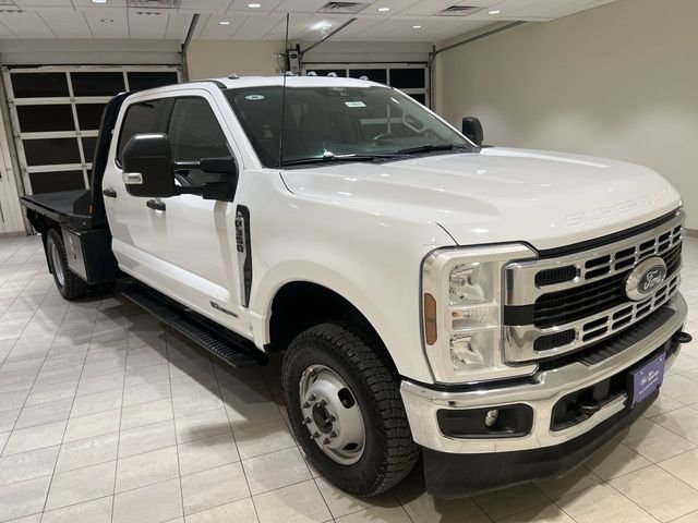Used 2025 White Ford XL image 7