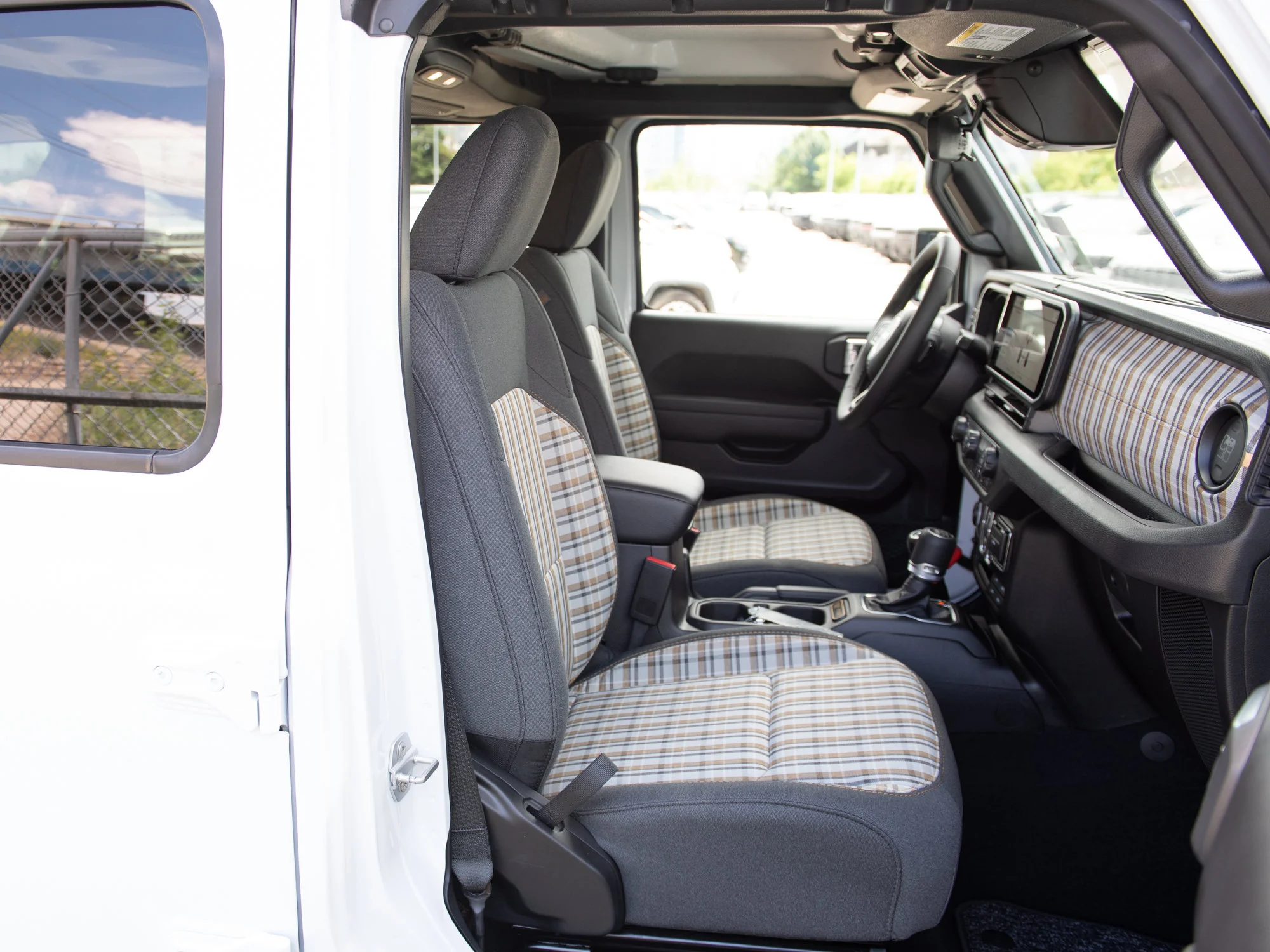 New 2026 White Jeep 85th Anniversary* image 27