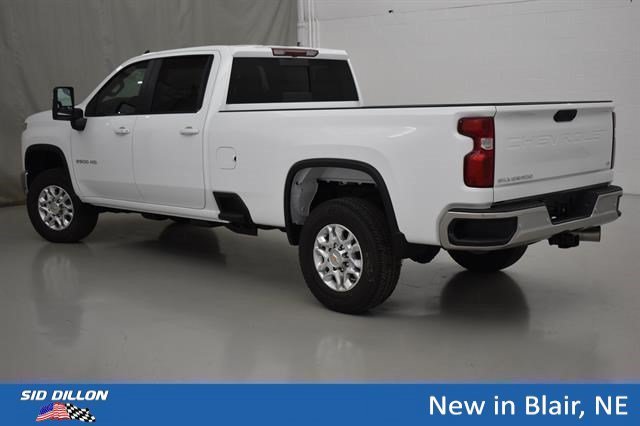 New 2026 Summit White Chevrolet LT image 14