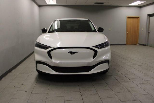 2025 Ford Mustang-Mach-e Premium's photo