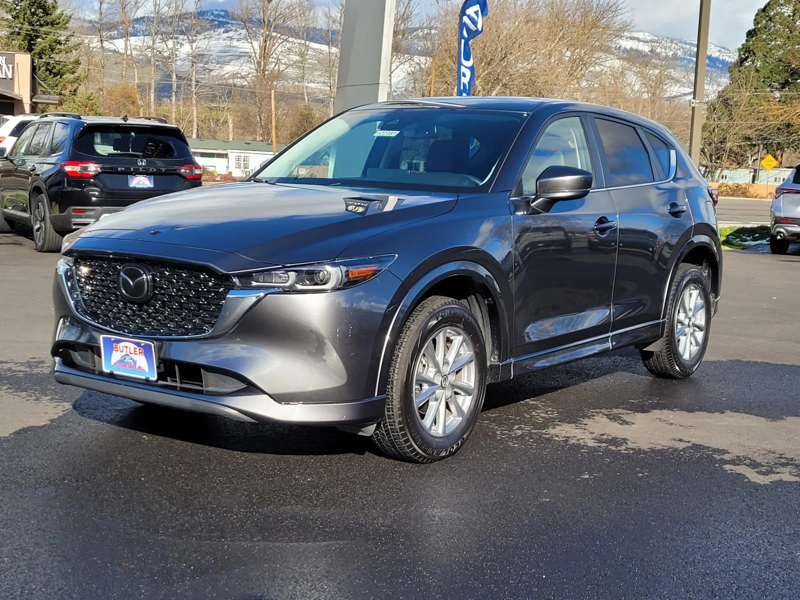 2025 Mazda CX-5 S Preferred package Auto AWD's photo