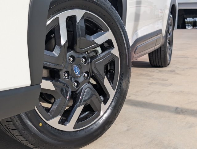 New 2026 CRYSTAL WHITE PEARL Subaru Limited Hybrid image 2