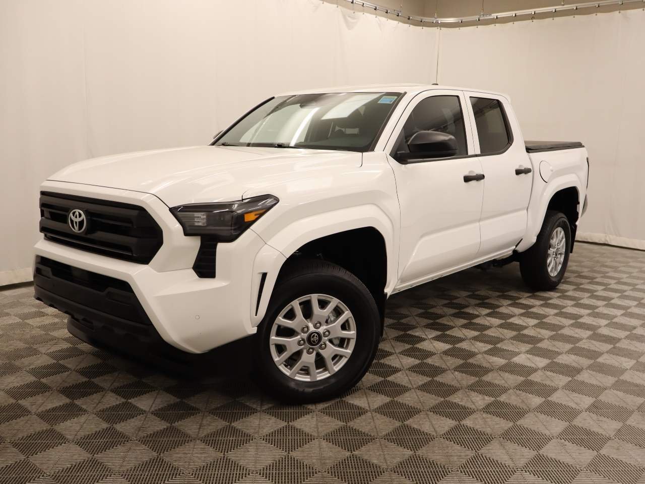 Used 2024 Ice Cap Toyota SR Crew Cab image 1
