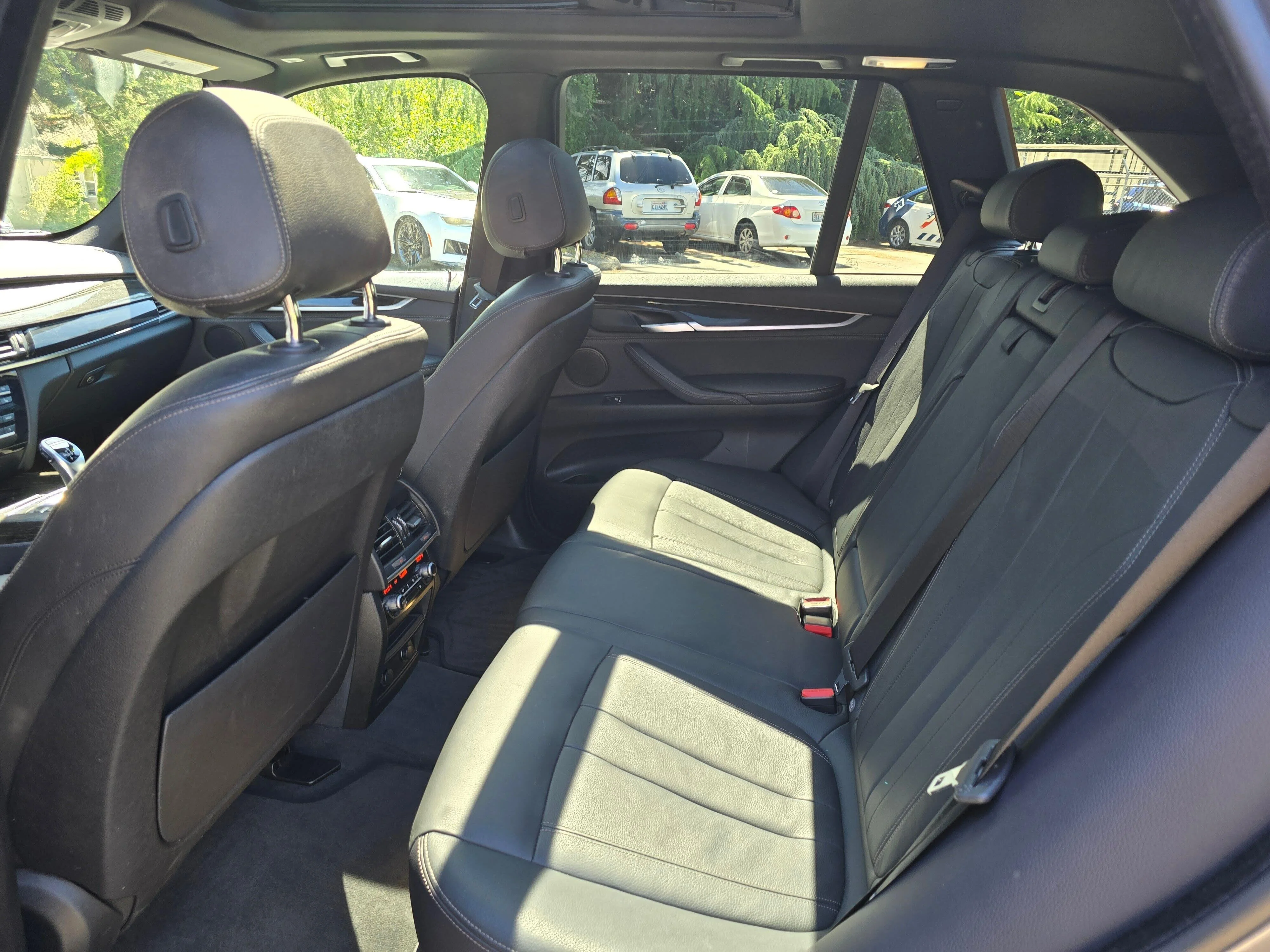 Used 2018 Space Gray Metallic BMW xDrive35i image 8