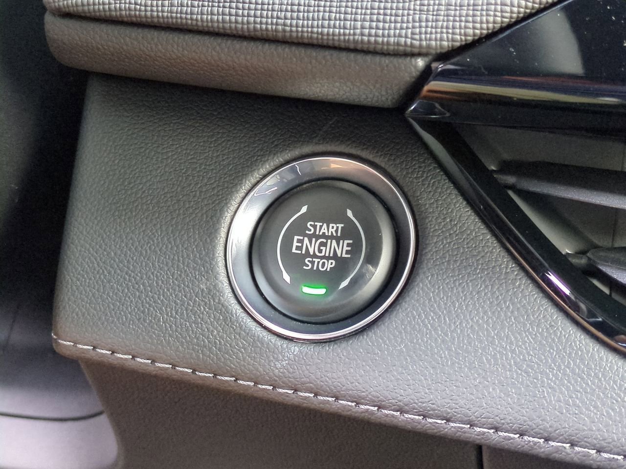 2026 Buick Enclave Sport Touring - Photo 17