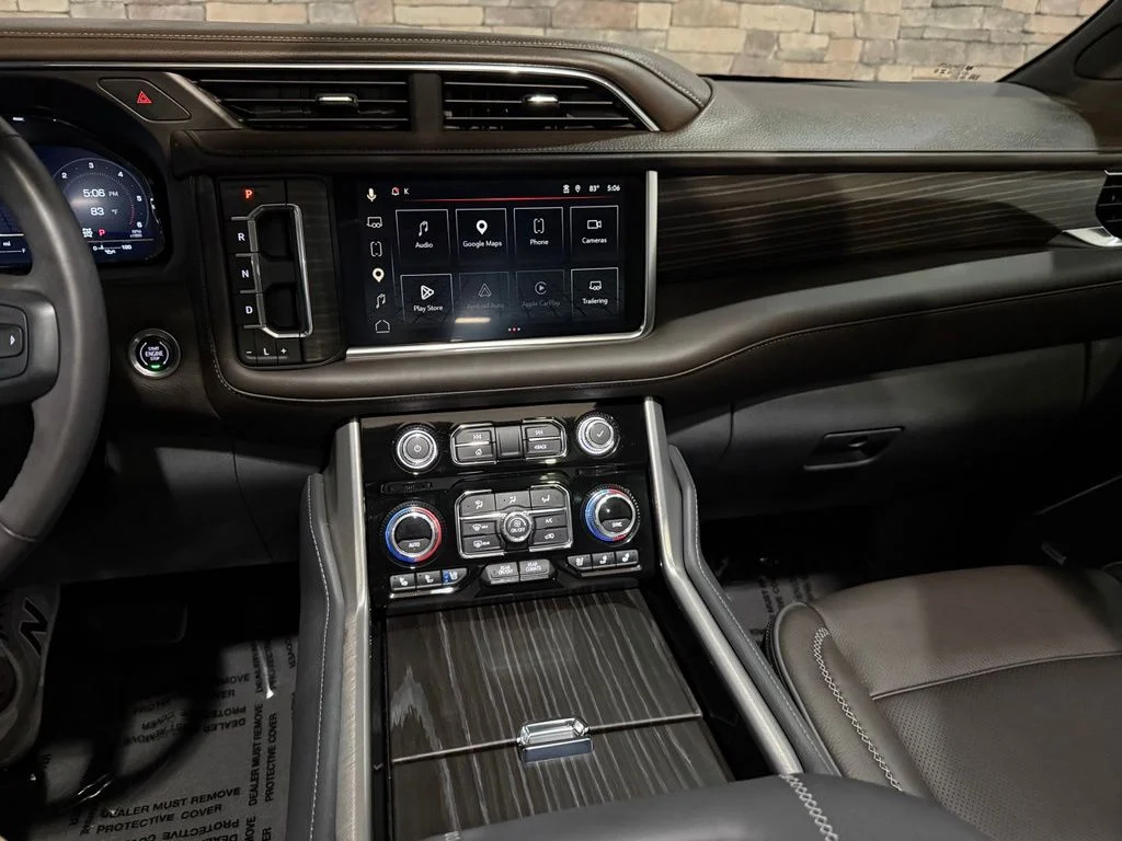 Used 2024 White Frost GMC Denali image 21