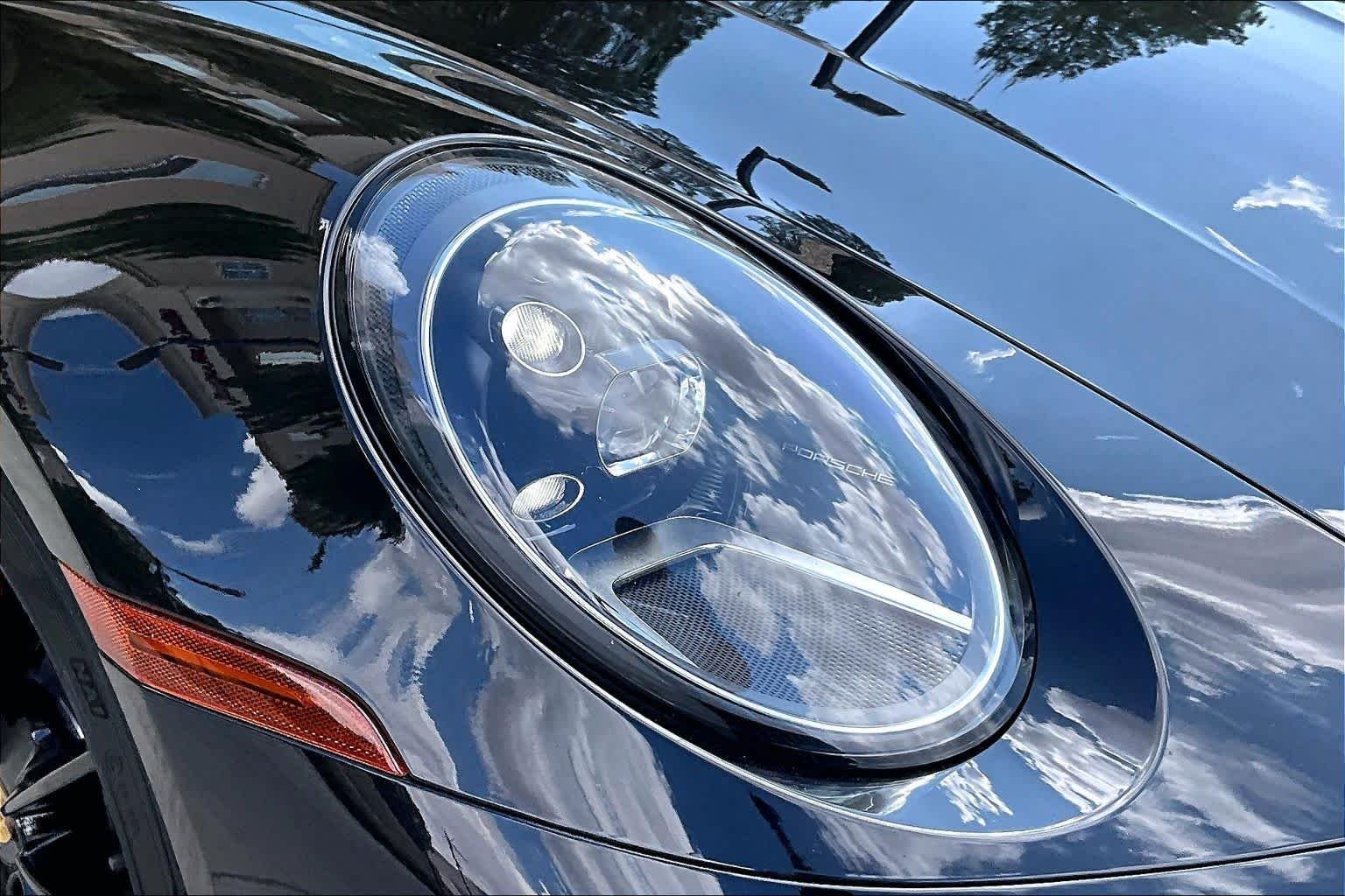 Used 2022 Jet Black Metallic Porsche Carrera S image 12