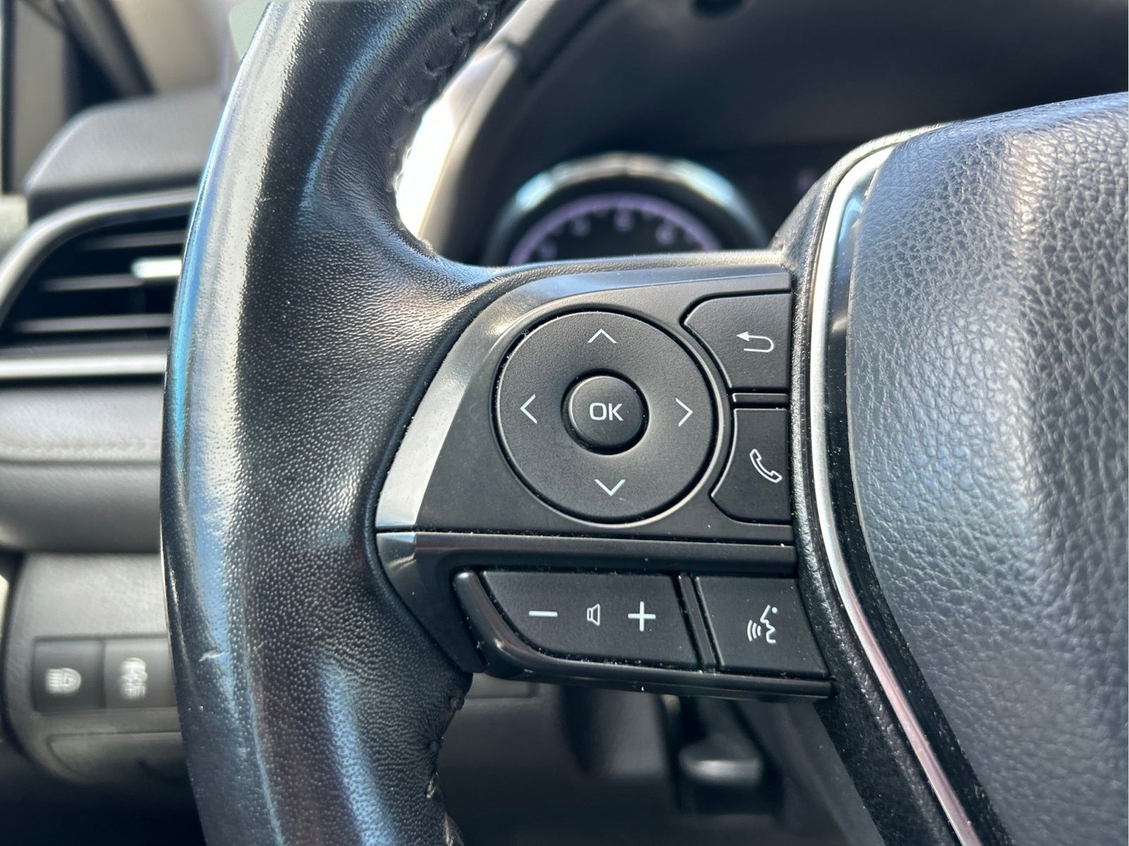 Used 2019 Blue Toyota SE image 14