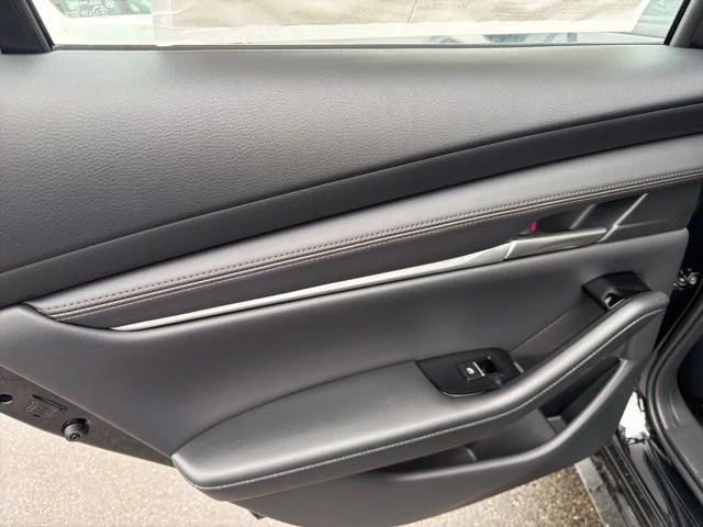 New 2026 Jet Black Mica Mazda 2.5 S Preferred image 31