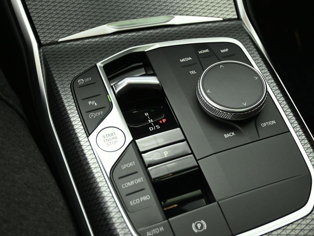 2023 BMW 330I - Image 13