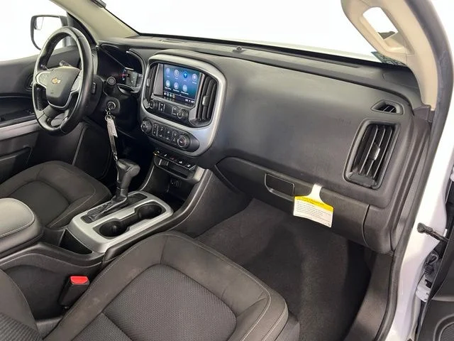 Used 2021 White Chevrolet LT image 29